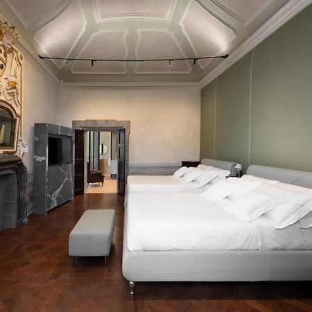 Palazzo Giusti Suites And Spa ウルビーノ エクステリア 写真