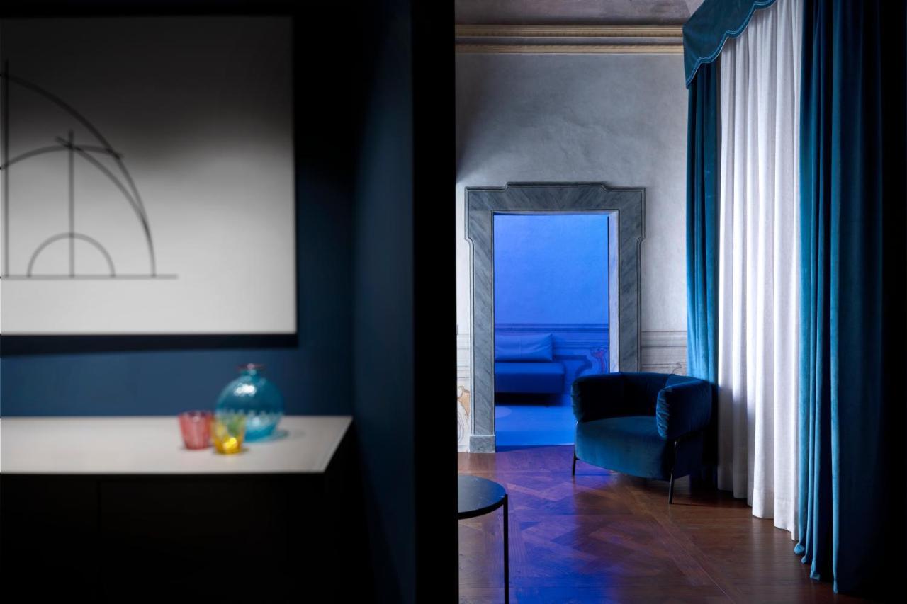 Palazzo Giusti Suites And Spa ウルビーノ エクステリア 写真