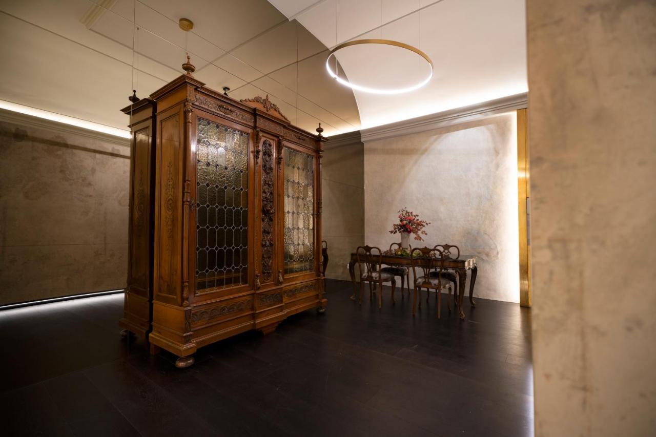 Palazzo Giusti Suites And Spa ウルビーノ エクステリア 写真