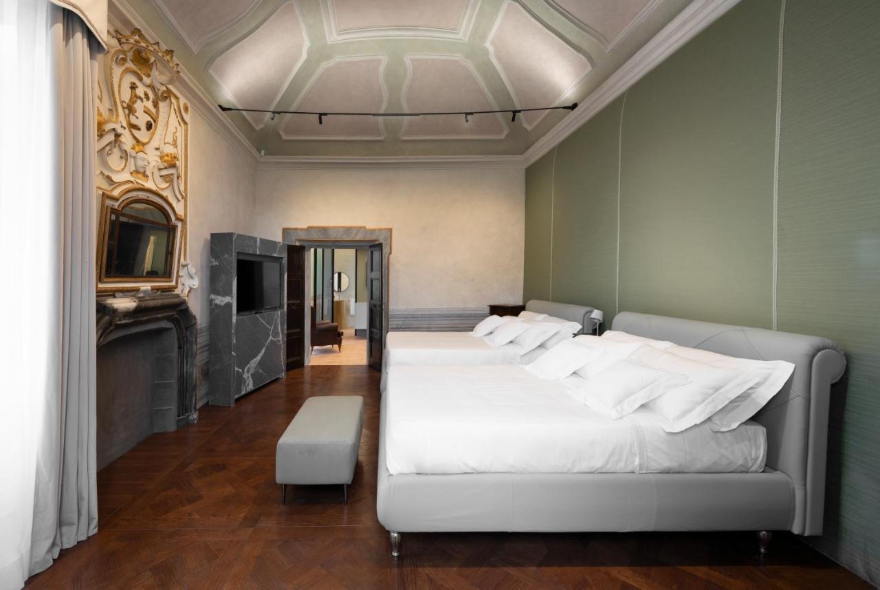 Palazzo Giusti Suites And Spa ウルビーノ エクステリア 写真