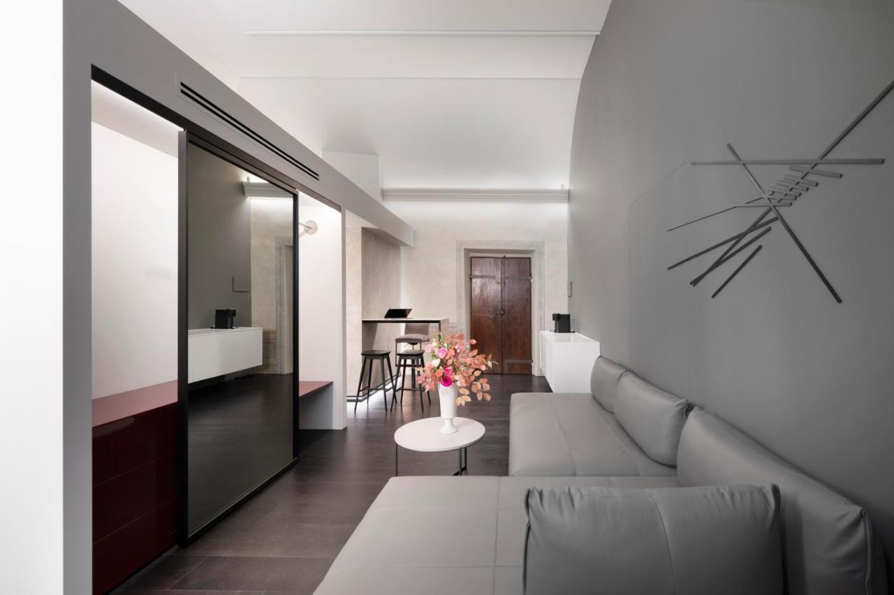Palazzo Giusti Suites And Spa ウルビーノ エクステリア 写真